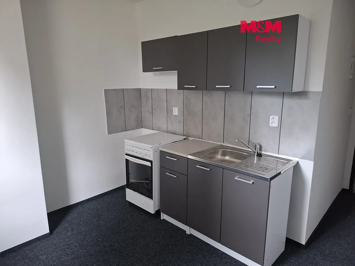 Pronájem bytu 2+kk 40 m²